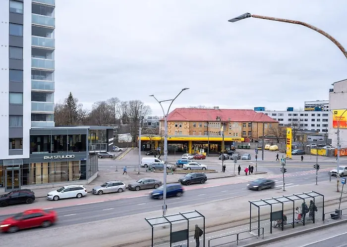 Design Studio, Inclusive, 10 Min To Old Town Lägenhet