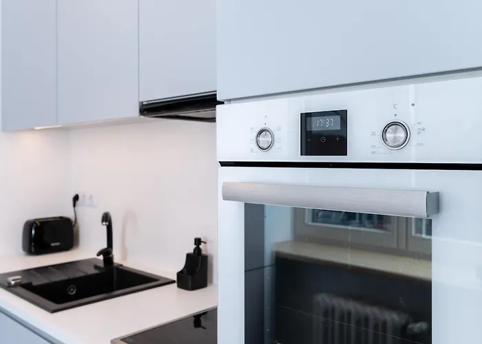 Design Studio, Inclusive, 10 Min To Old Town Apartment Tallinn